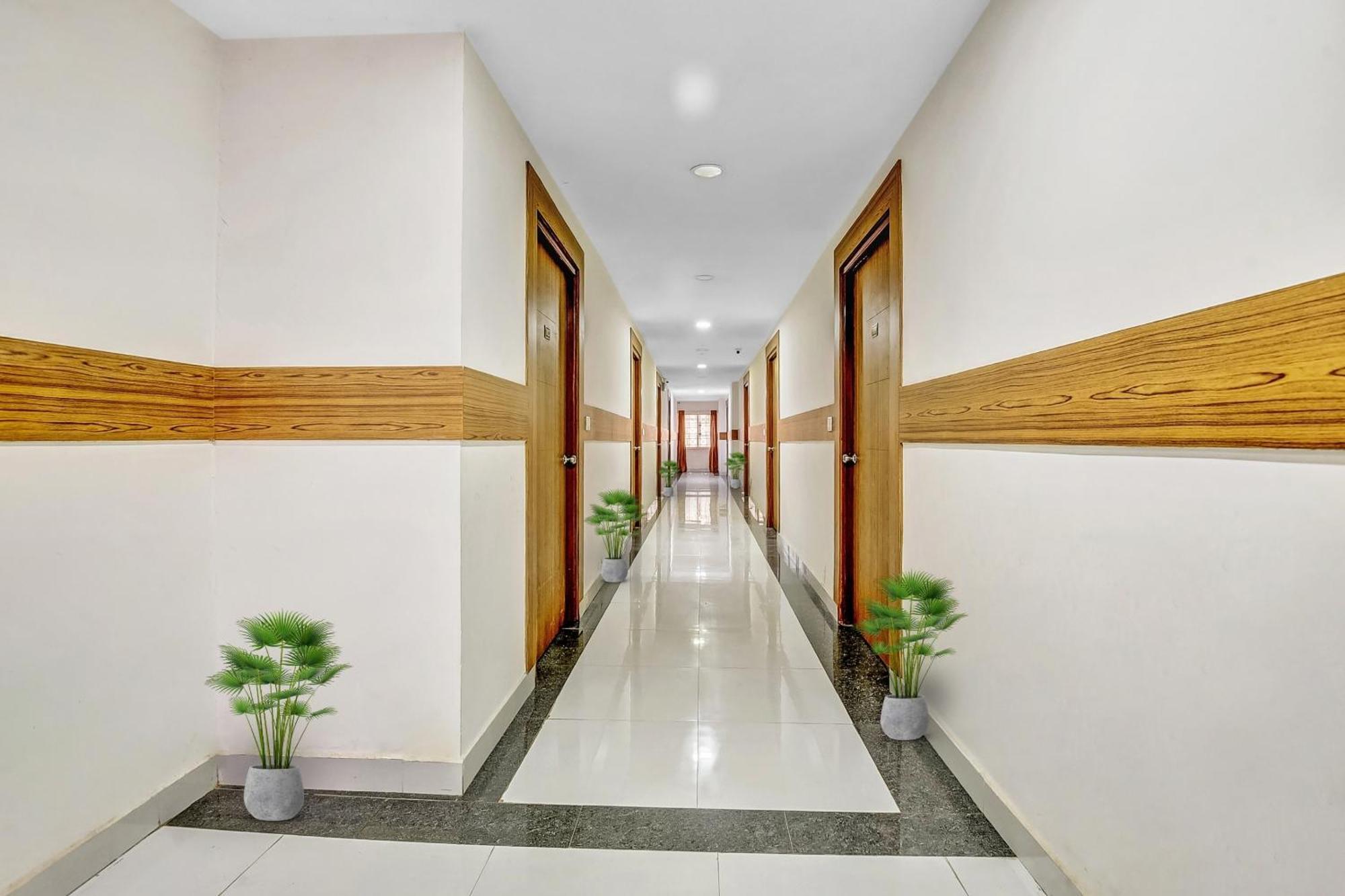 Hotel Sai Town House Mangalore Eksteriør bilde